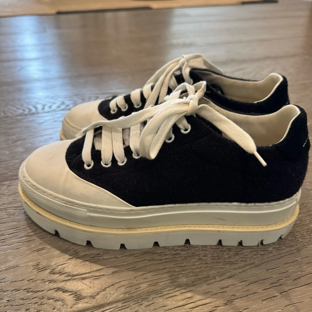 Maison Margiela Black and White Platform Sneakers - Picture 8 of 10